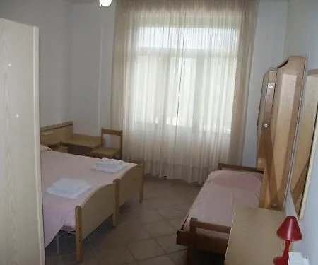 מלון K2 נומאנה