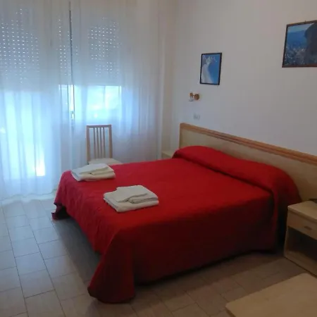 Hotel K2 3*
