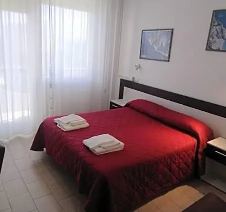K2 Hotel 3*