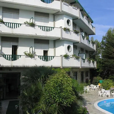 K2 Hotel 3*