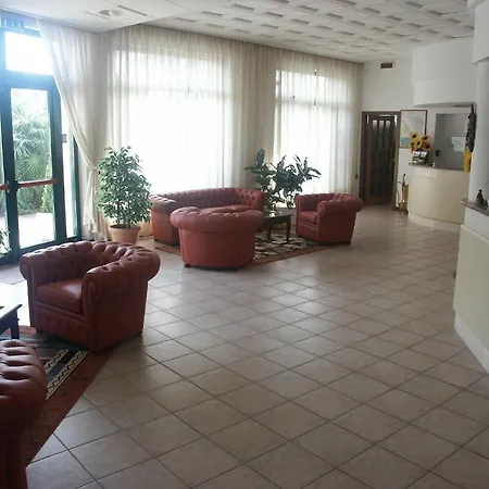 Hotel K2