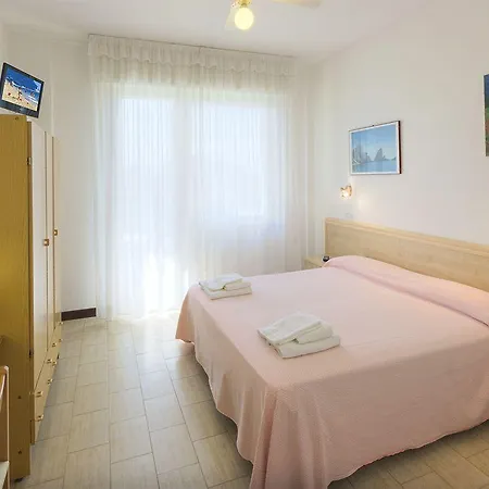 Hotel K2 3*