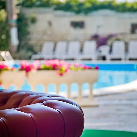 Hotel K2 3*